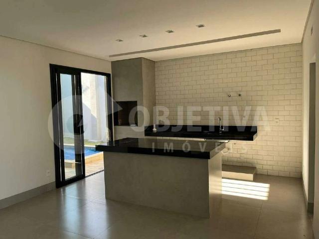 Casa venda em Residencial Integração, Uberlândia