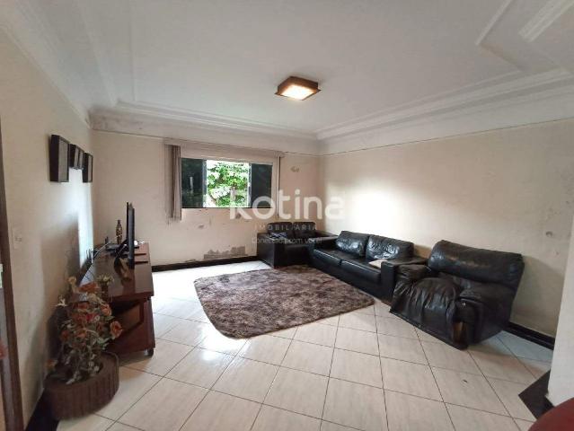 Casa venda em Cond. Res. Jardim Holanda III, Uberlândia