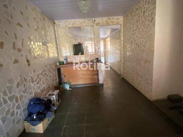 Casa venda em Jardim Holanda, Uberlândia