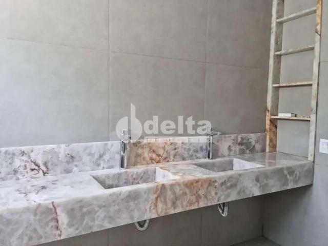 Casa venda em Condomínio Jardins Gênova, Uberlândia