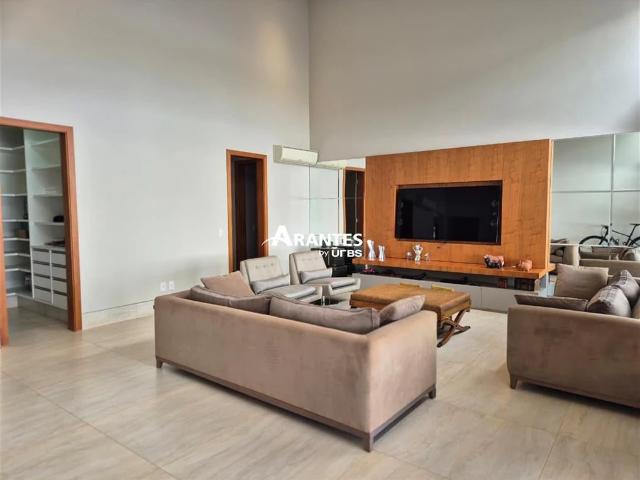 Casa venda em Condomínio Jardins Barcelona, Uberlândia
