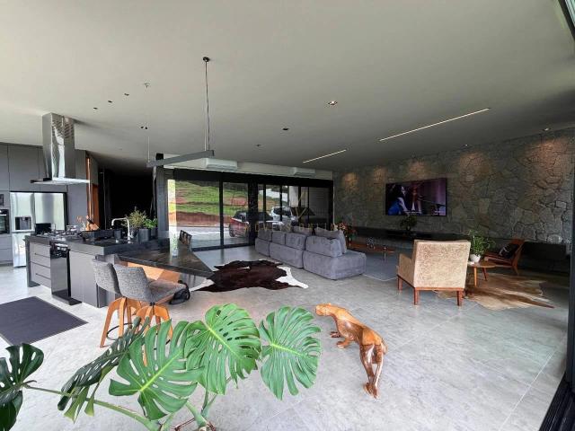 Casa venda em Varginha, Região Geográfica Intermediária de Varginha
