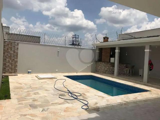 Casa venda em Conjunto Habitacional Jardim Serrano, Votorantim