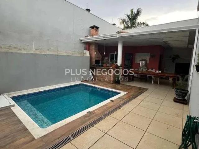 Casa venda em Conjunto Habitacional Jardim Serrano, Votorantim