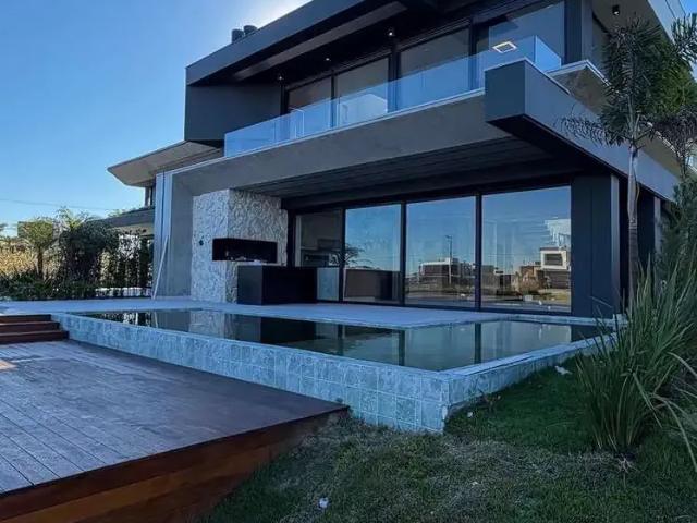 Casa venda em Região Geográfica Imediata de Tramandaí - Osório, Aglomeração Urbana do Litoral Norte