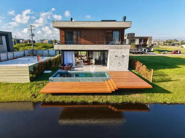 Casa venda em Região Geográfica Imediata de Tramandaí - Osório, Aglomeração Urbana do Litoral Norte