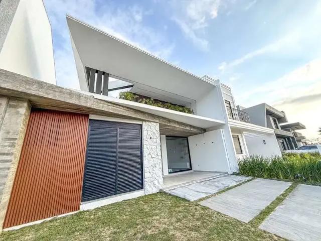 Casa venda em Região Geográfica Imediata de Tramandaí - Osório, Aglomeração Urbana do Litoral Norte