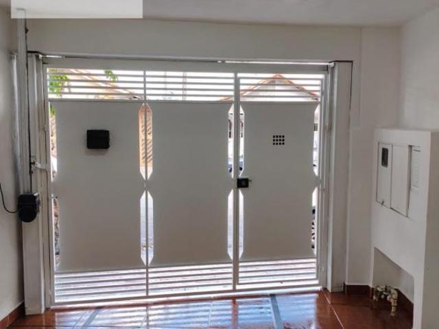 Casa venda em Taboão da Serra