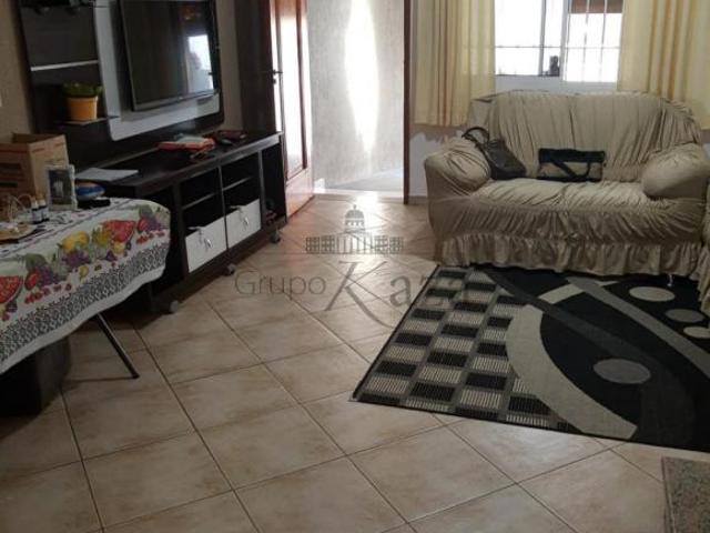 Casa venda em Região Imediata de São José dos Campos, Região Metropolitana do Vale do Paraíba e Litoral Norte