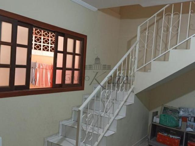 Casa venda em Região Imediata de São José dos Campos, Região Metropolitana do Vale do Paraíba e Litoral Norte