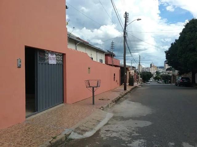 Casa aluguel em Bairro Maracananzinho, Anápolis