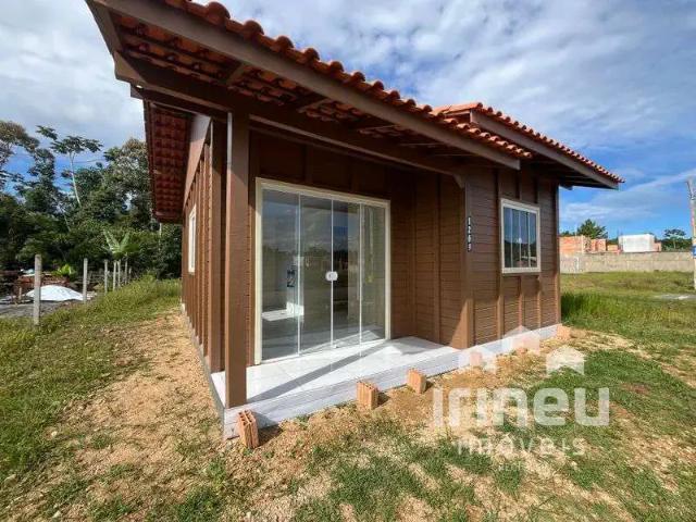 Casa aluguel em Região Geográfica Imediata de Joinville, Araquari