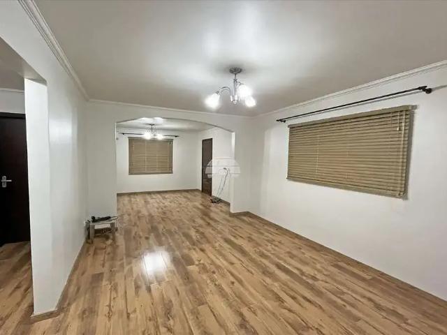 Casa aluguel em Região Geográfica Imediata de Curitiba, Região Metropolitana de Curitiba