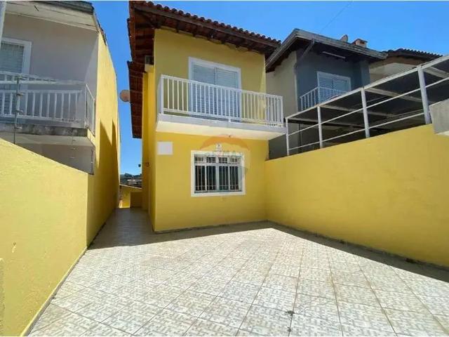 Casa aluguel em Arujá