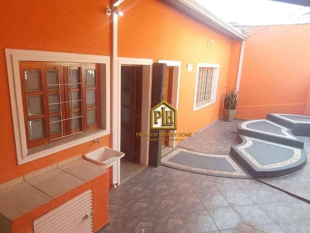 Casa aluguel em Atibaia, Vila Santista