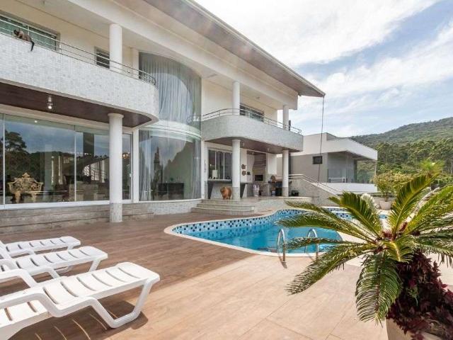 Casa aluguel em Balneario Camboriú, Ariribá
