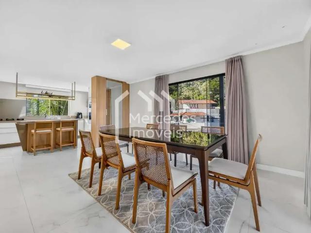 Casa aluguel em Região Geográfica Imediata de Itajaí, Balneario Camboriú