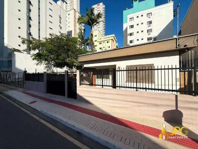 Casa aluguel em Região Geográfica Imediata de Itajaí, Balneario Camboriú
