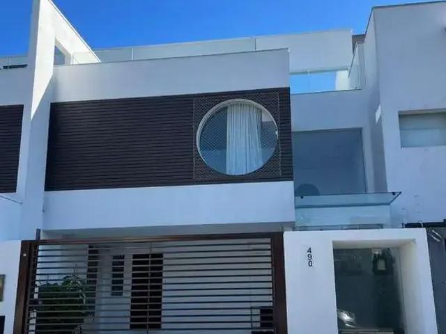 Casa aluguel em Região Geográfica Imediata de Itajaí, Balneario Camboriú