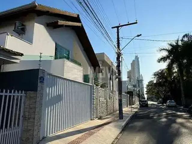 Casa aluguel em Região Geográfica Imediata de Itajaí, Balneario Camboriú