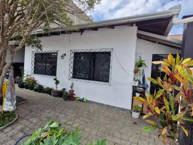 Casa aluguel em Região Geográfica Imediata de Itajaí, Balneario Camboriú