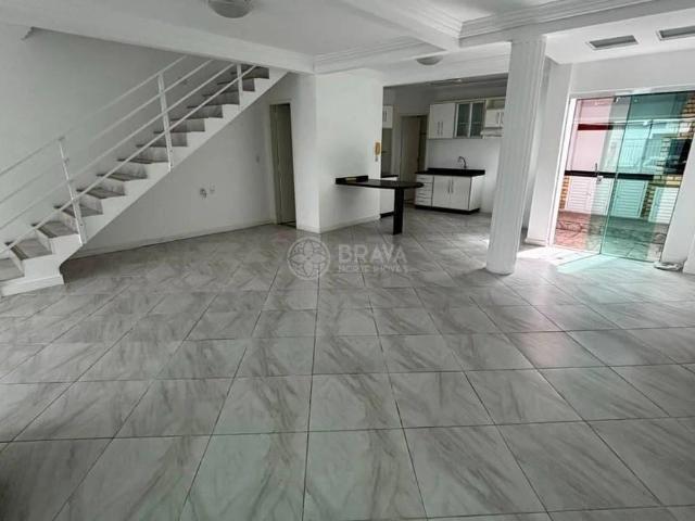 Casa aluguel em Nações, Balneário Camboriú