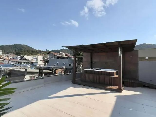 Casa aluguel em Região Geográfica Imediata de Itajaí, Balneario Camboriú