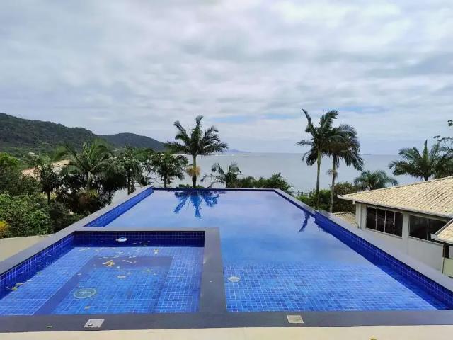 Casa aluguel em Região Geográfica Imediata de Itajaí, Balneario Camboriú