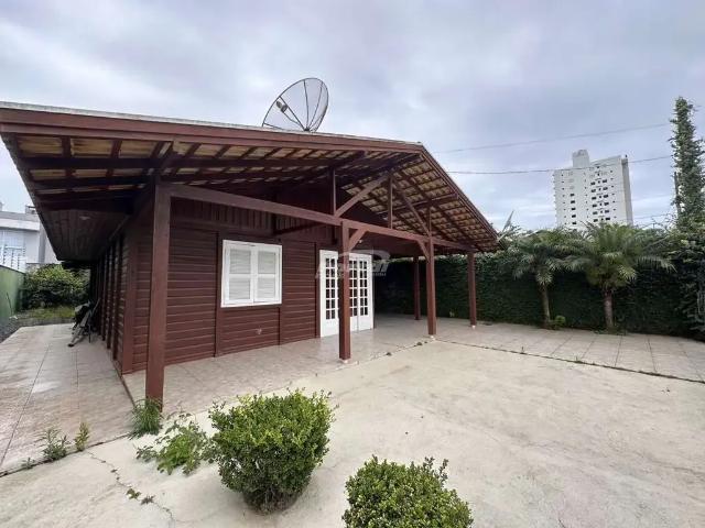 Casa aluguel em Região Geográfica Imediata de Itajaí, Piçarras