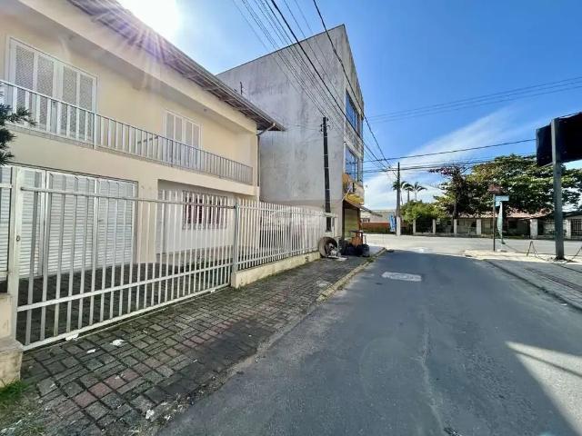Casa aluguel em Região Geográfica Imediata de Itajaí, Piçarras