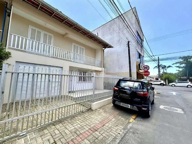 Casa aluguel em Região Geográfica Imediata de Itajaí, Piçarras
