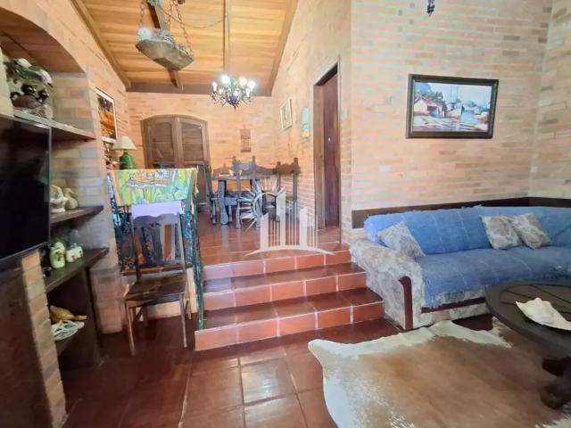 Casa aluguel em Região Geográfica Imediata de Itajaí, Piçarras