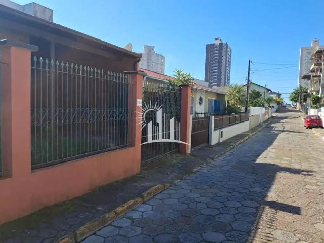 Casa aluguel em Região Geográfica Imediata de Itajaí, Piçarras