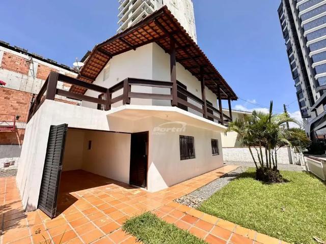 Casa aluguel em Região Geográfica Imediata de Itajaí, Piçarras