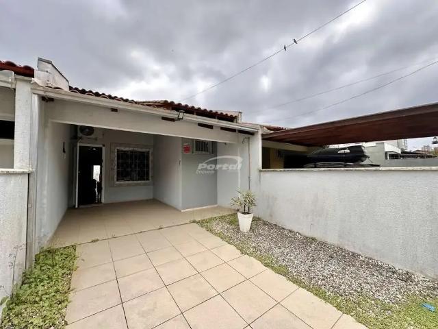 Casa aluguel em Região Geográfica Imediata de Itajaí, Piçarras