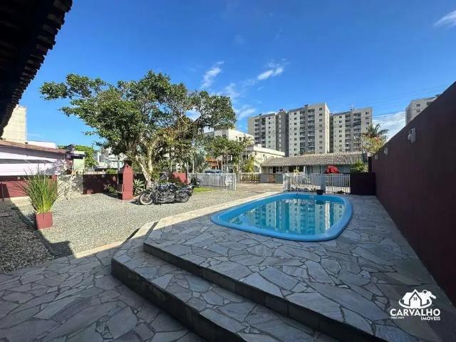 Casa aluguel em Região Geográfica Imediata de Itajaí, Piçarras