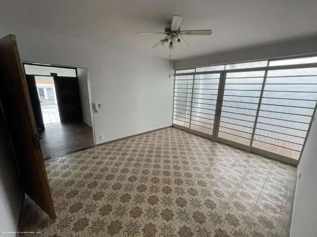 Casa aluguel em Região Imediata de Bauru, Bauru