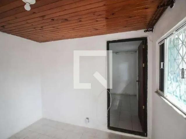 Casa aluguel em Areia Branca, Belford Roxo
