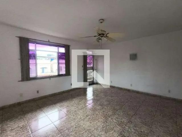 Casa aluguel em Região Geográfica Imediata do Rio de Janeiro, Região Metropolitana do Rio de Janeiro