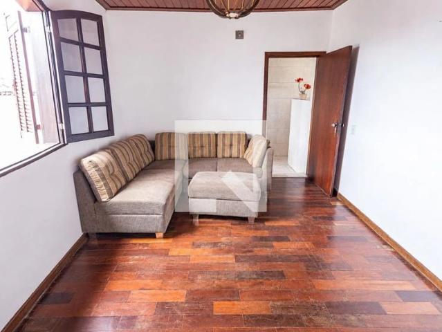 Casa aluguel em Alípio de Melo, Belo Horizonte