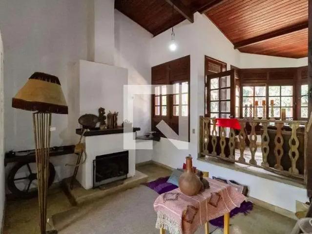 Casa aluguel em Região Geográfica Imediata de Belo Horizonte, Região Metropolitana de Belo Horizonte