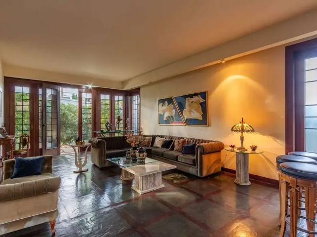 Casa aluguel em Região Geográfica Imediata de Belo Horizonte, Região Metropolitana de Belo Horizonte
