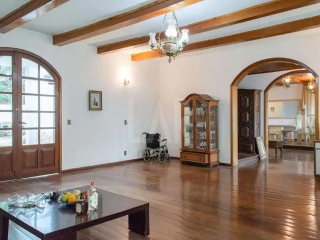 Casa aluguel em Belvedere, Belo Horizonte