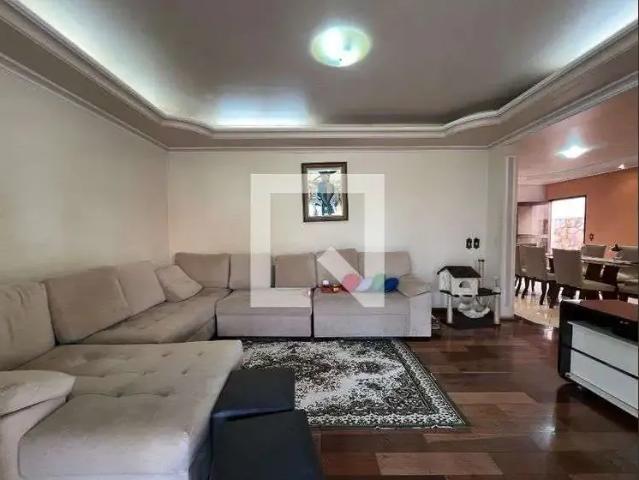 Casa aluguel em Região Geográfica Imediata de Belo Horizonte, Região Metropolitana de Belo Horizonte