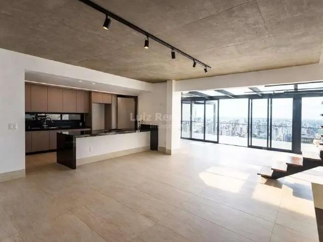 Casa aluguel em Regional Centro-Sul, Belo Horizonte
