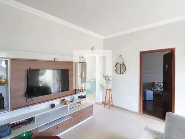 Casa aluguel em Região Geográfica Imediata de Belo Horizonte, Região Metropolitana de Belo Horizonte