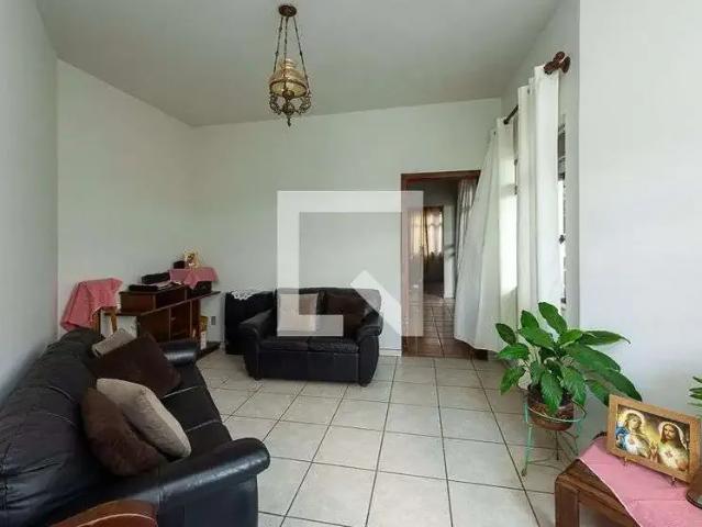 Casa aluguel em Região Geográfica Imediata de Belo Horizonte, Região Metropolitana de Belo Horizonte