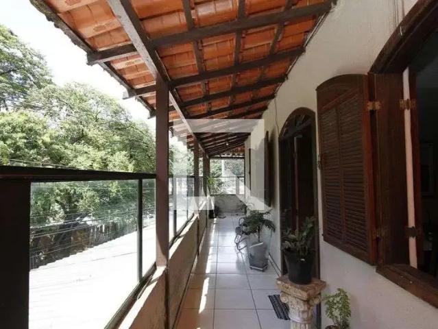Casa aluguel em Região Geográfica Imediata de Belo Horizonte, Região Metropolitana de Belo Horizonte