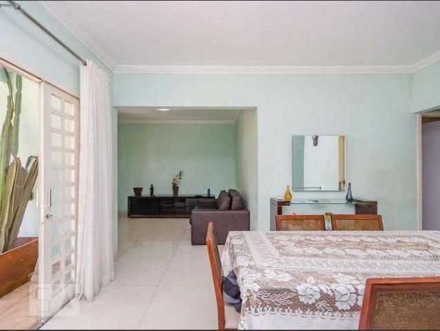 Casa aluguel em Vila Ventosa, Belo Horizonte