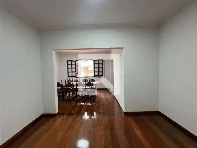 Casa aluguel em Região Geográfica Imediata de Belo Horizonte, Região Metropolitana de Belo Horizonte